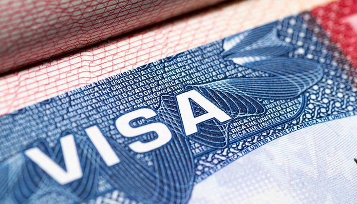 美国大使馆于10月26日重新开放了国内B类签证预约